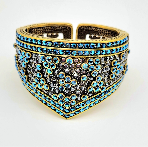 Heidi Daus Oversized Blue Topaz Swarovski Crystal Hinged Cuff Bracelet S/M - Picture 1 of 12